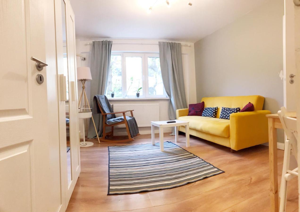 Lola’s apartament close to city center Bucarest Exterior foto